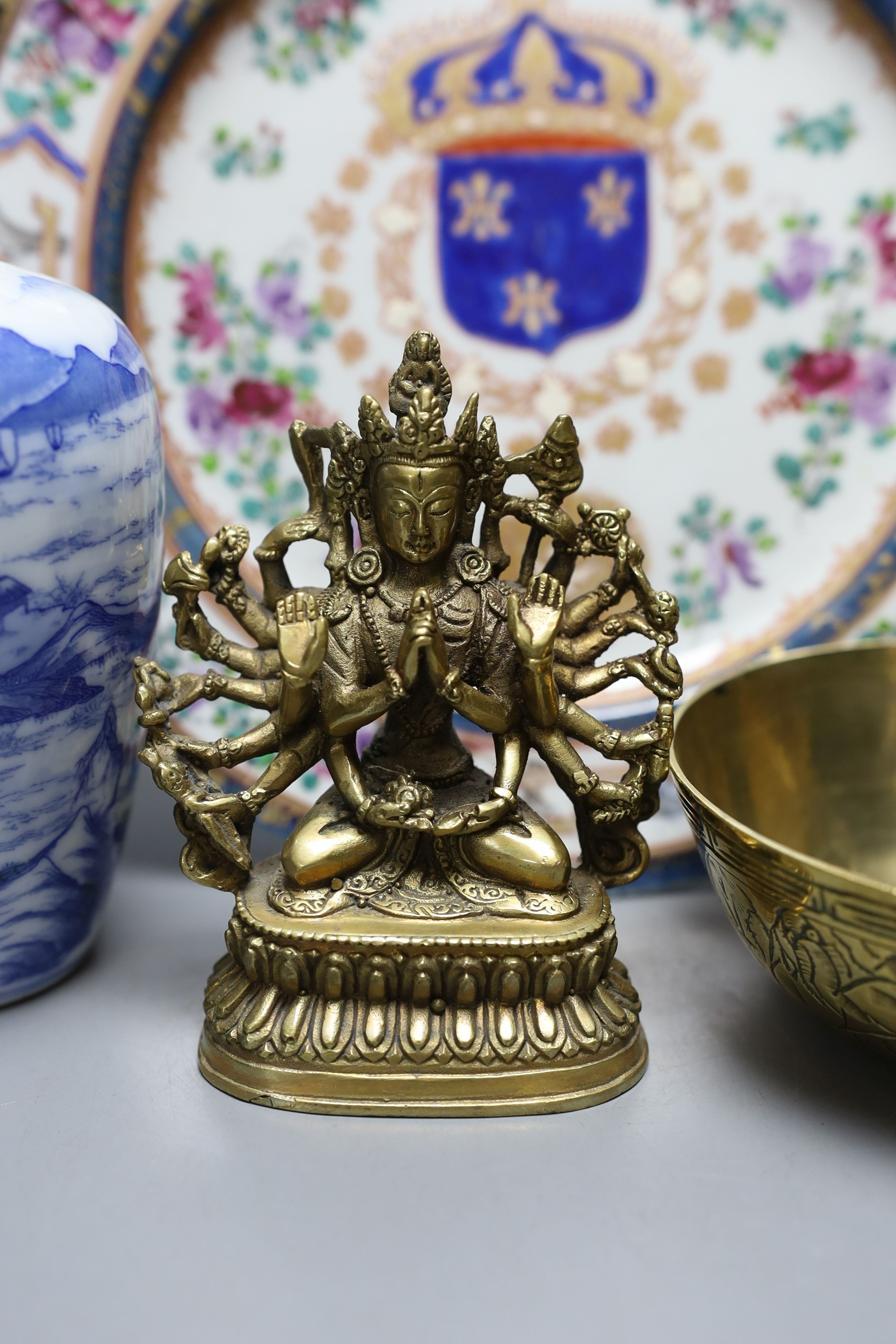 A Sino-Tibetan bronze figure of buddha, 12cm tall, together with assorted Chinese ceramics and ornaments (6)